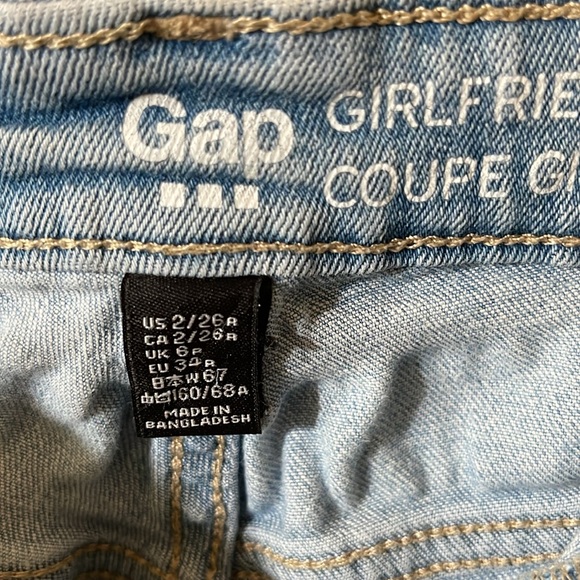 GAP Girlfriend Coup Girlfriend Jeans Size 2/26 Regular EUC - Picture 8 of 13